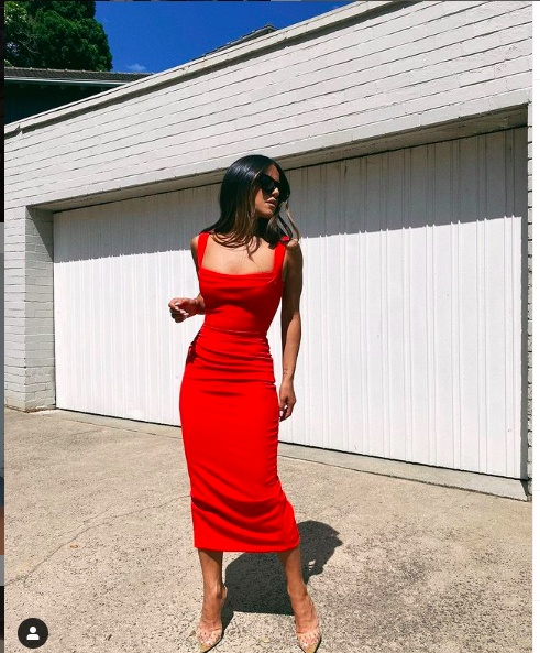 Effie Kats Red rental