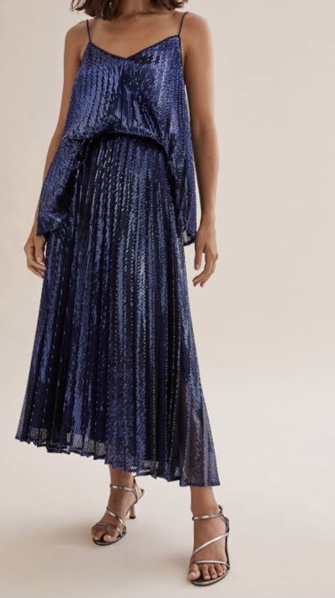 Country Road Navy for rent