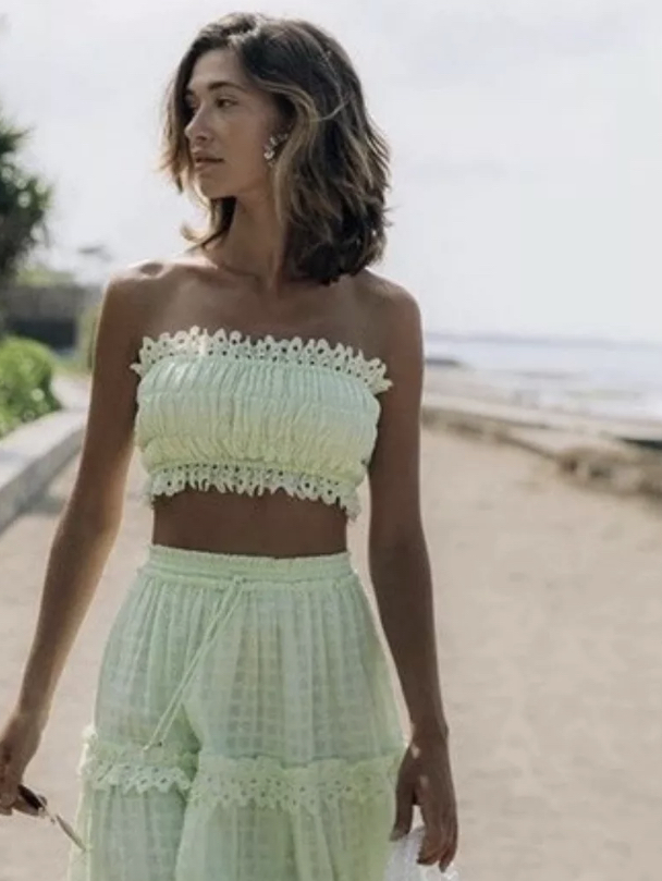 Loan a Steele Steele Jaqui Crop & Paige Skirt Set Pear Size Xs