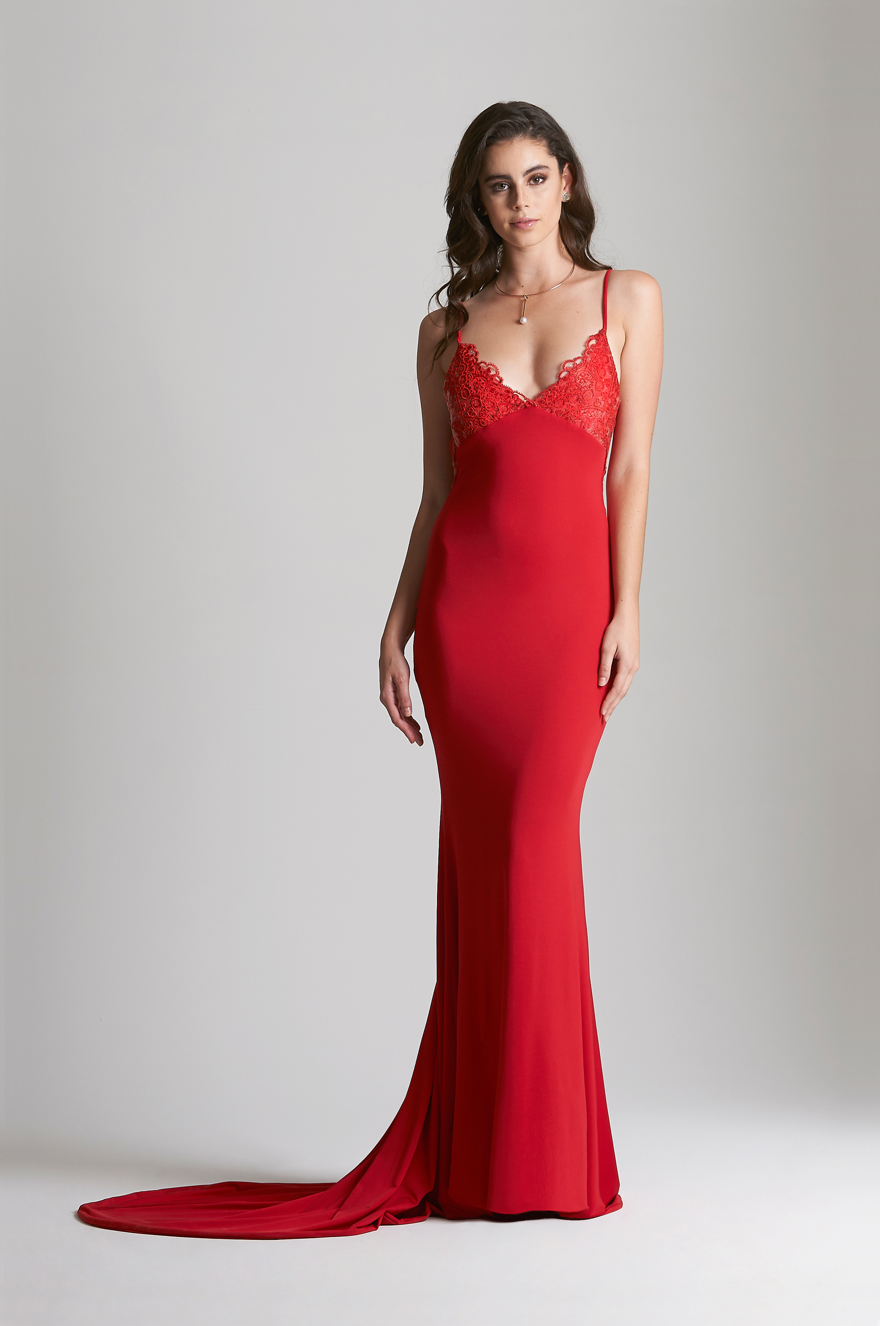 Eve Vardar Red to borrow