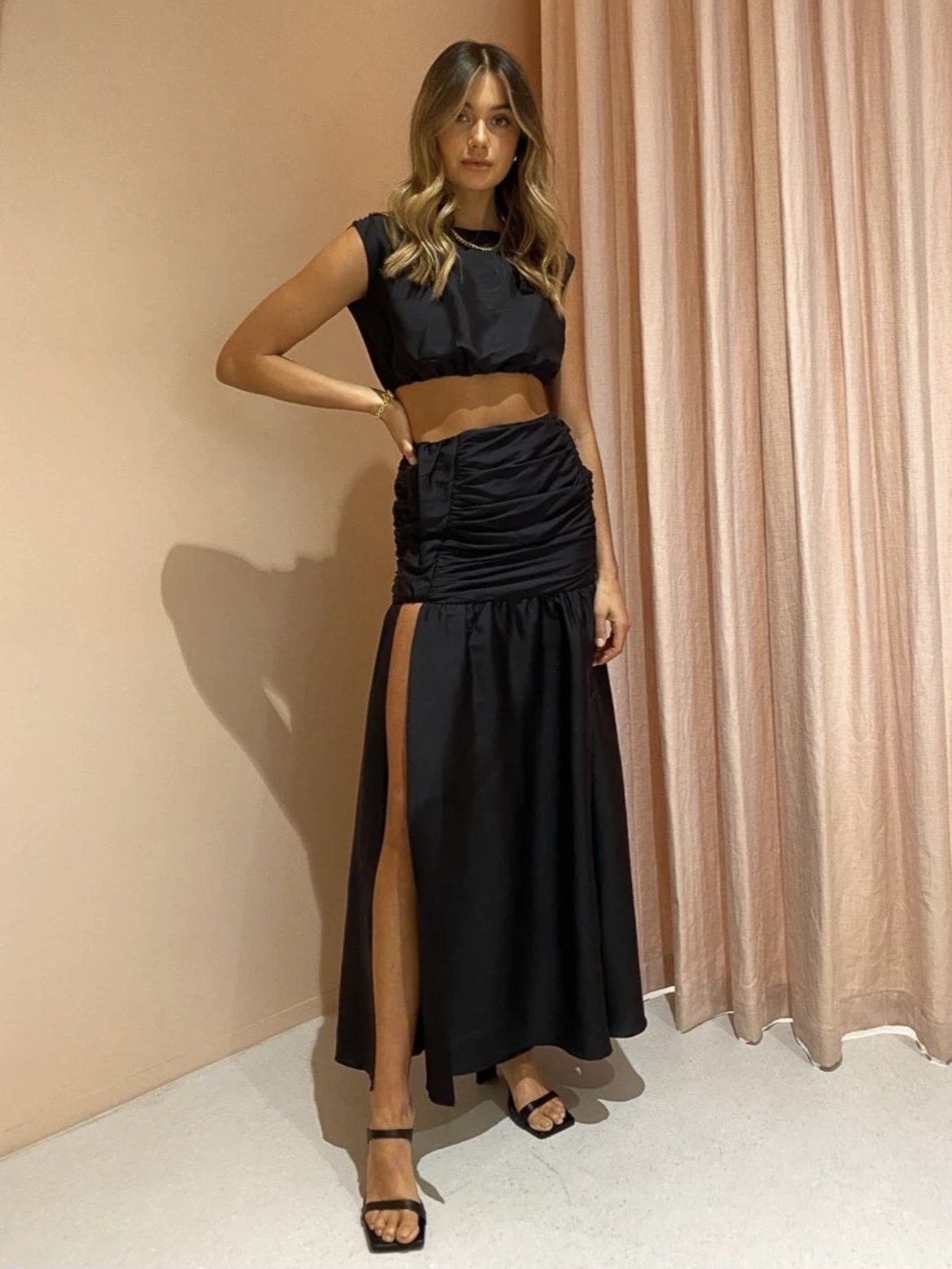 Cheap designer Black Sir The Label