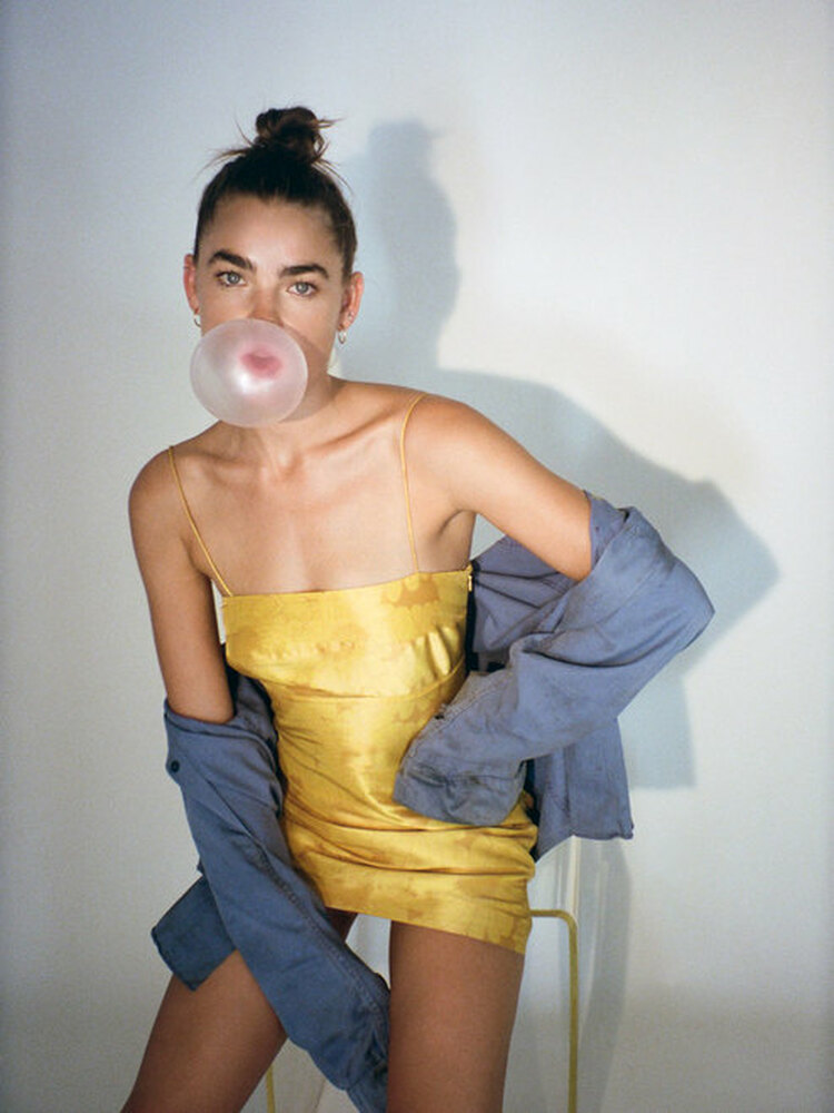 Hire a Yellow Realisation Par