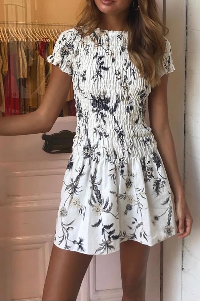 For rent a White Sir The Label