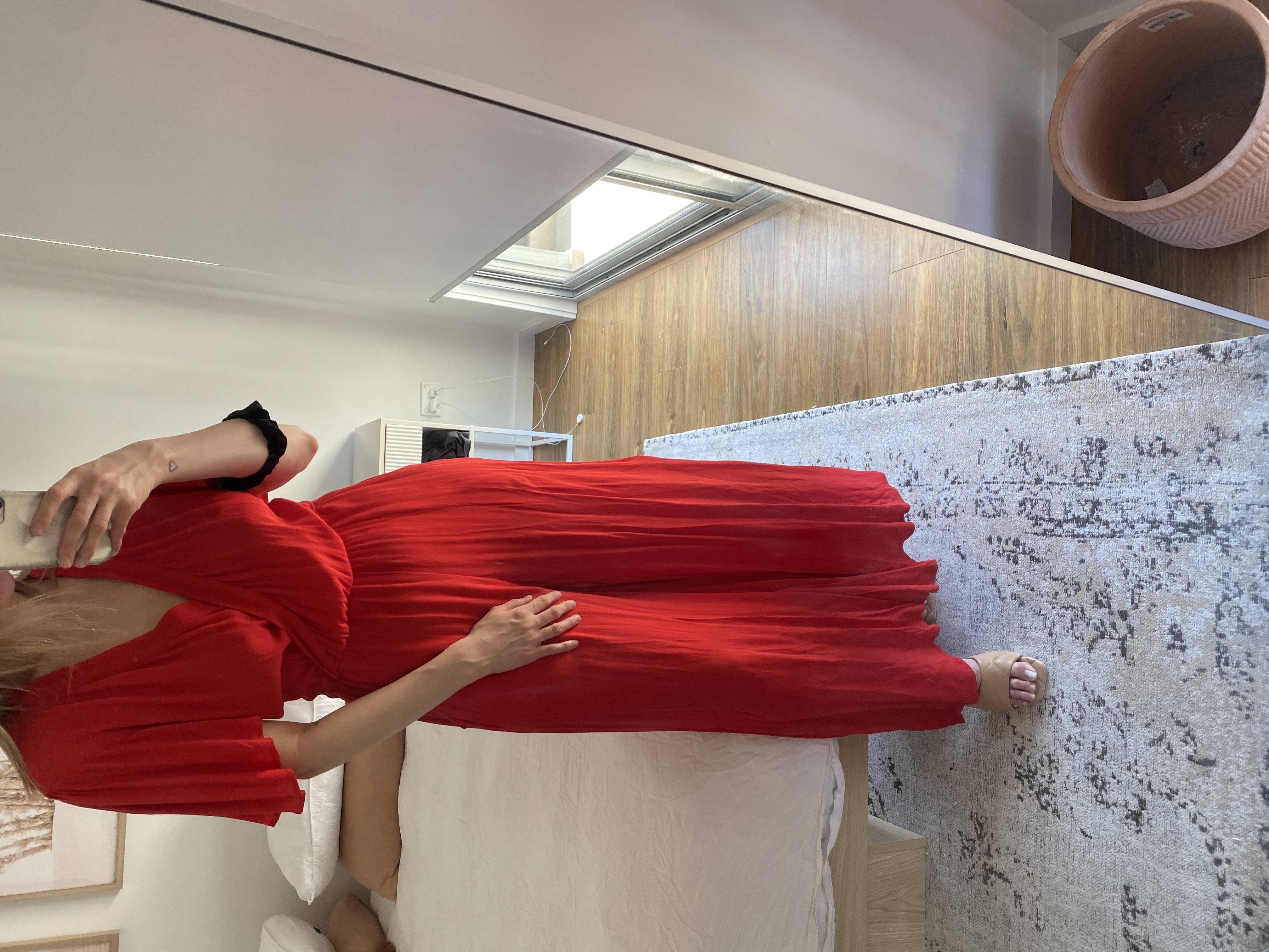 Borrow a Red The Esoteric World