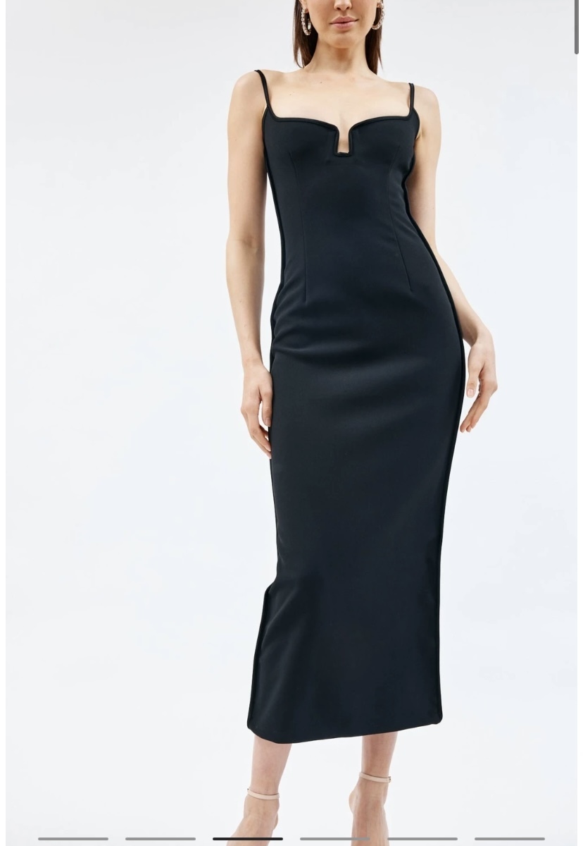For rent a Paris Georgia Marlo Black Dress