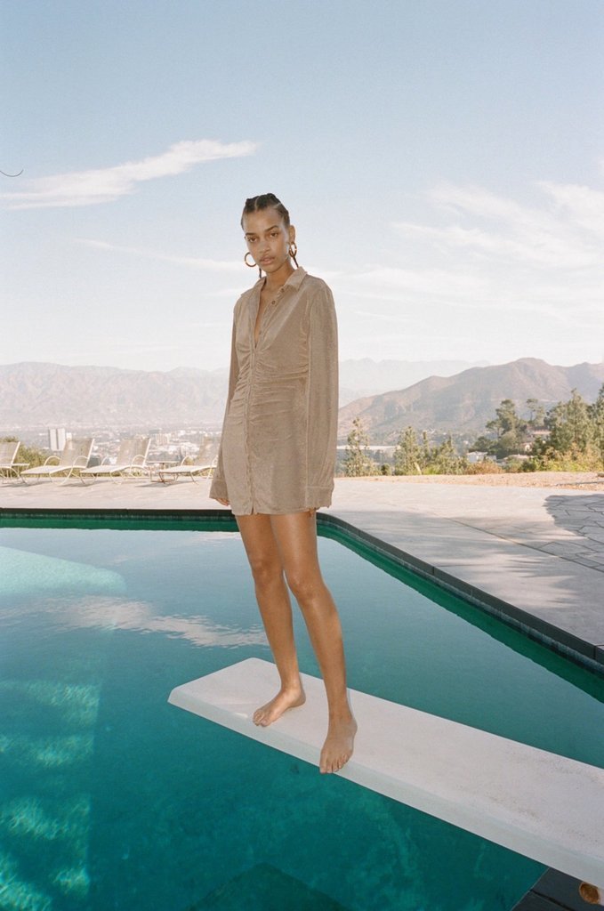 Loan a Brown With Jéan