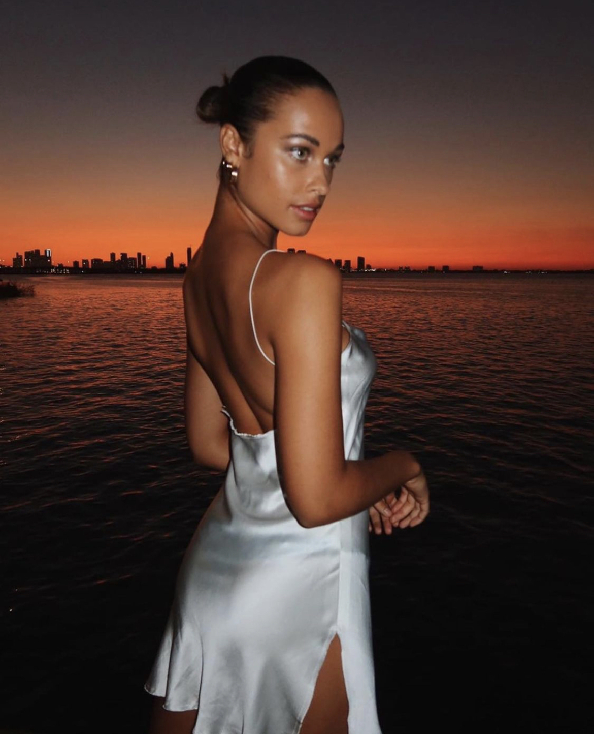 Are You Am I White to lend