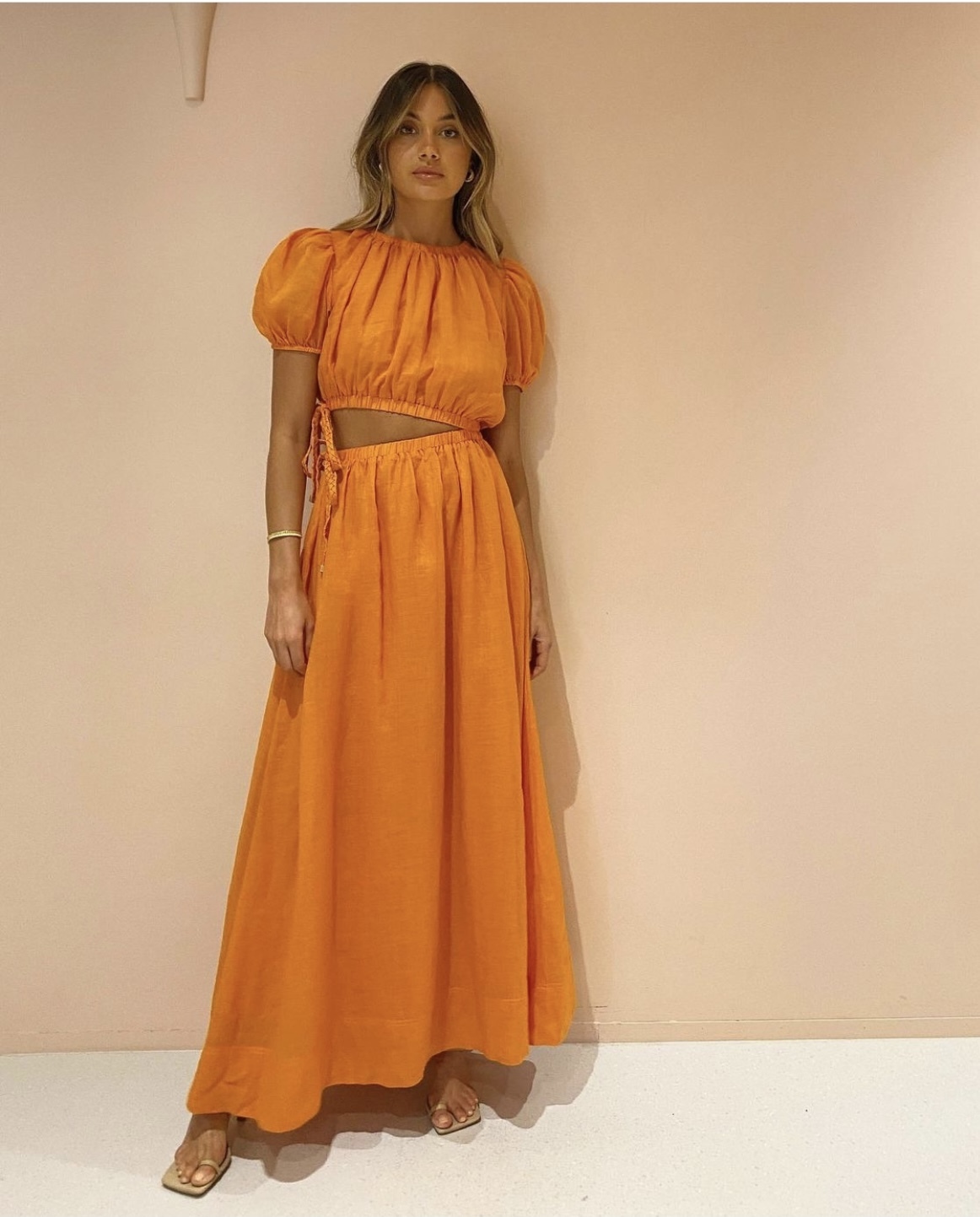 Loan a Orange New Romantics