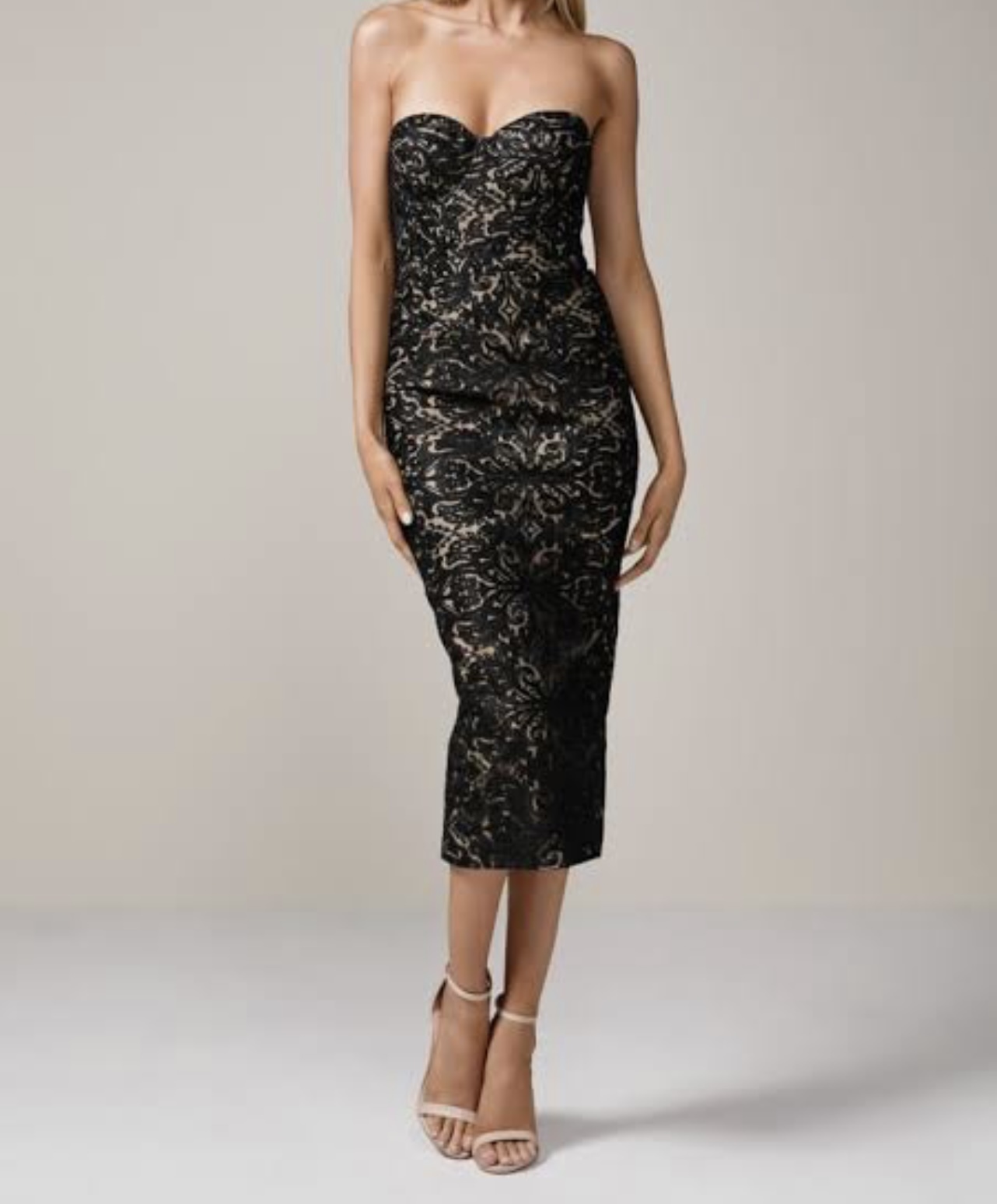 Hire a Elle Zeitoune Jayce