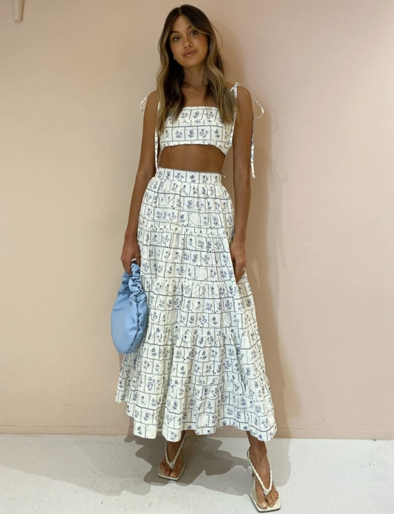 Affordable White Palm Noosa