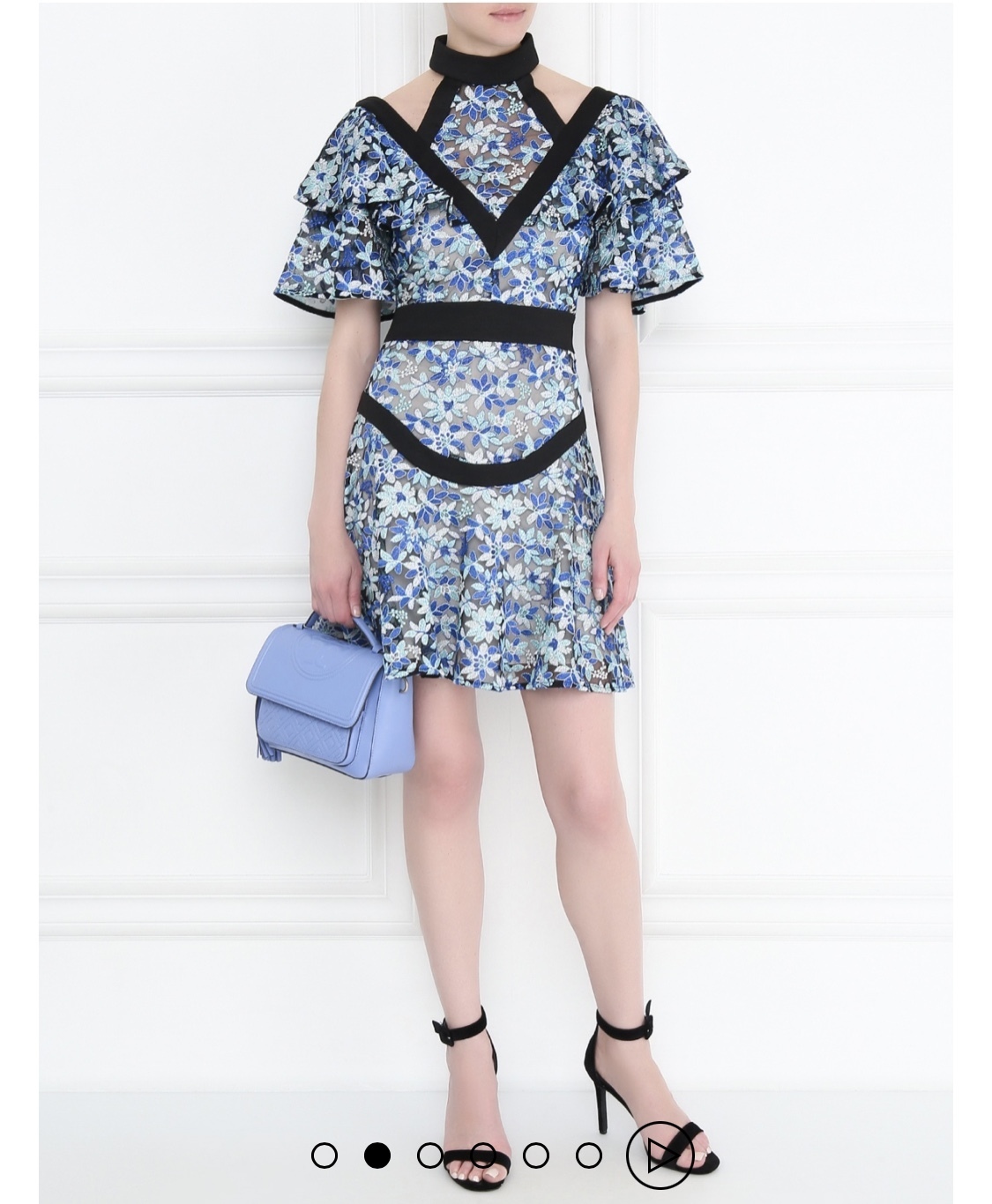 Elliatt Blue for lend