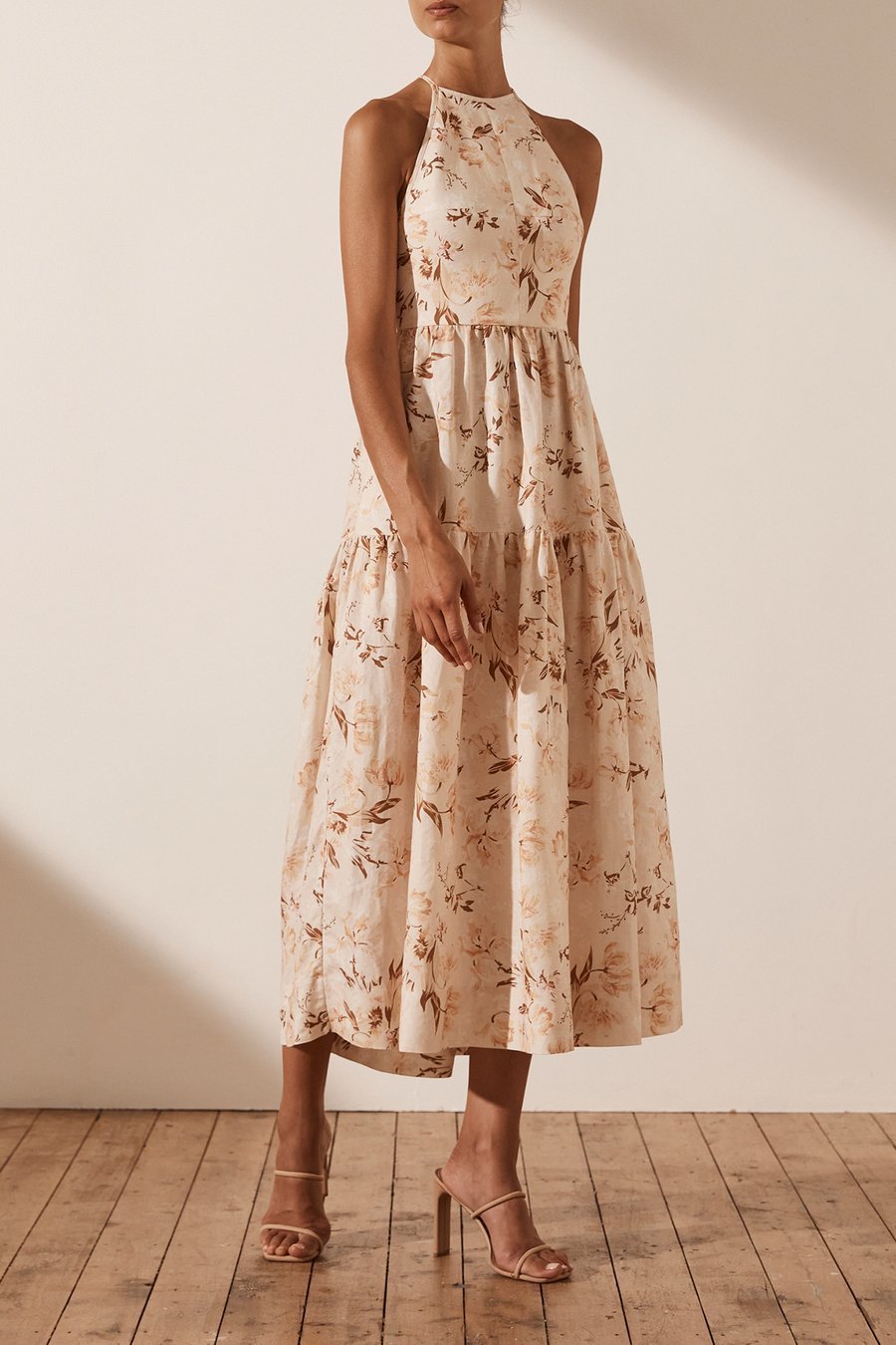 Designer rental Shona Joy Roxanne Linen Open Back Tiered Midi Dress Size 8