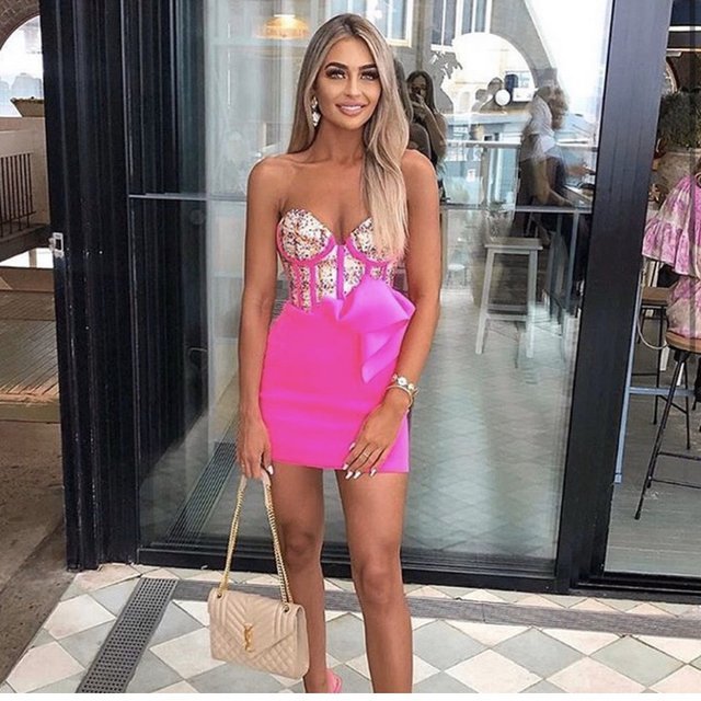 Eliya The Label Pink to borrow