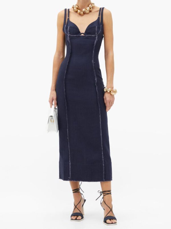 Hire a Blue Jacquemus