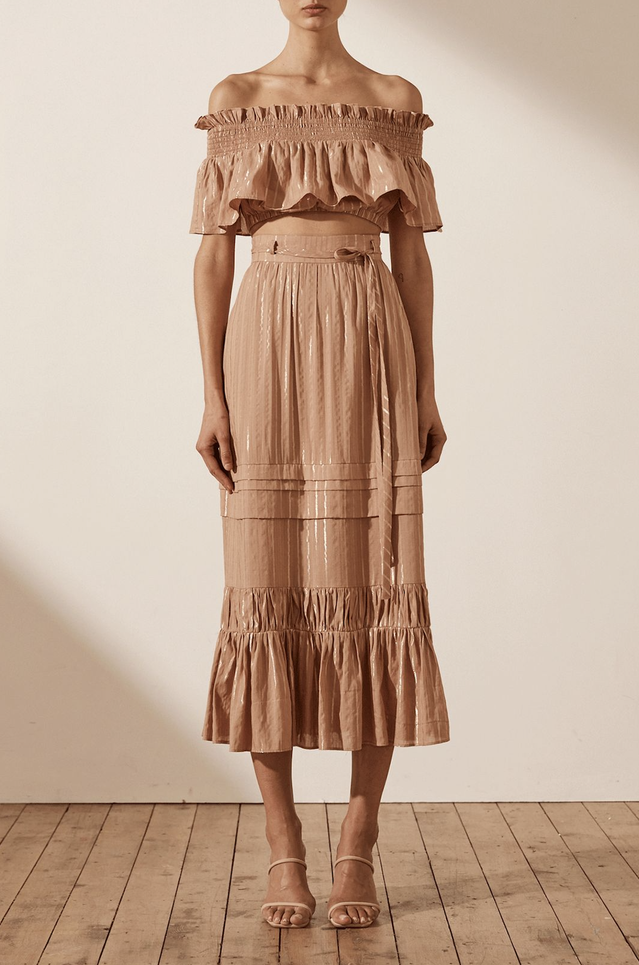 Loan a Shona Joy Corinne Midi Skirt And Off The Shoulder Crop In Desert Rose/Gold