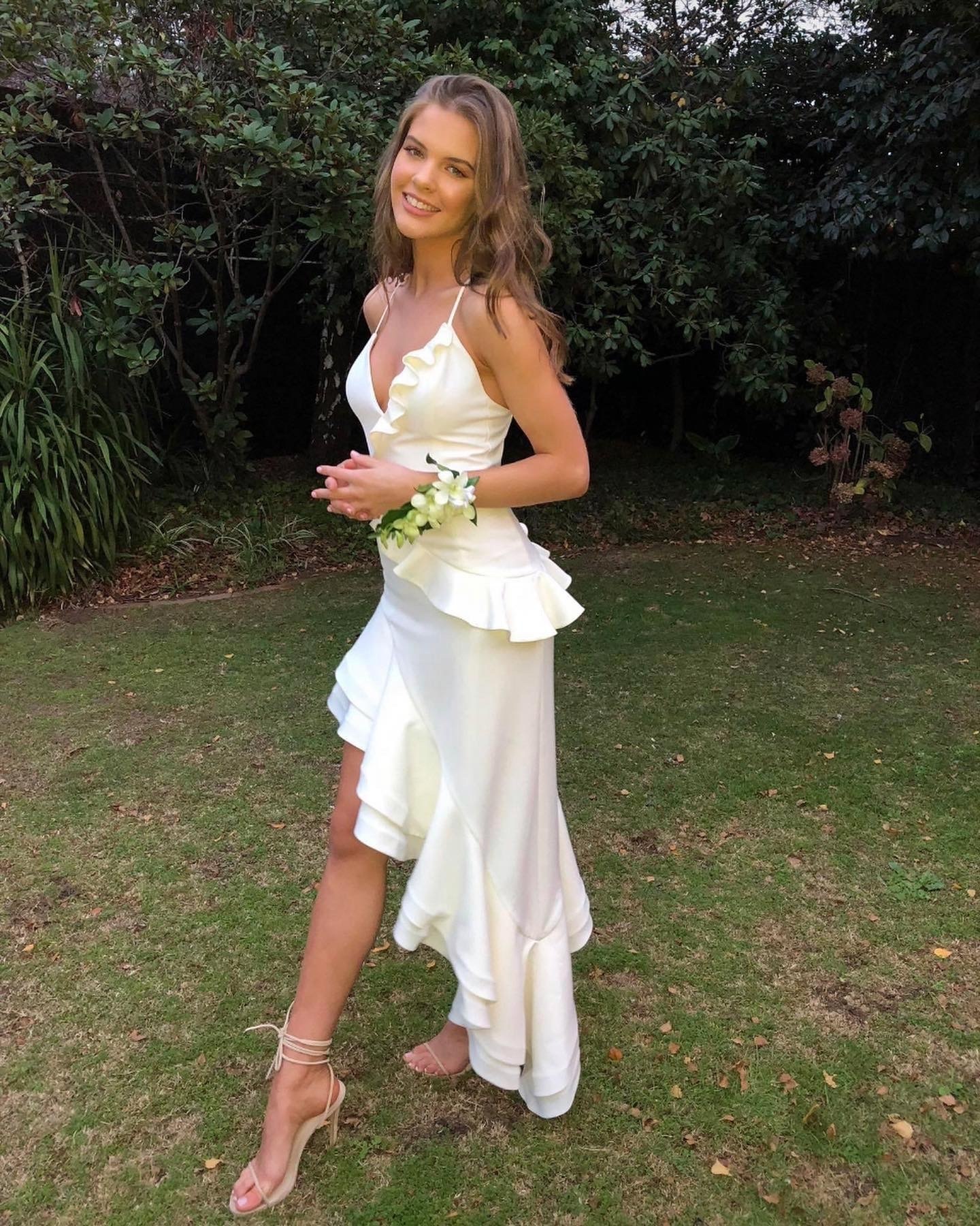 Lovers + Friends White for lend