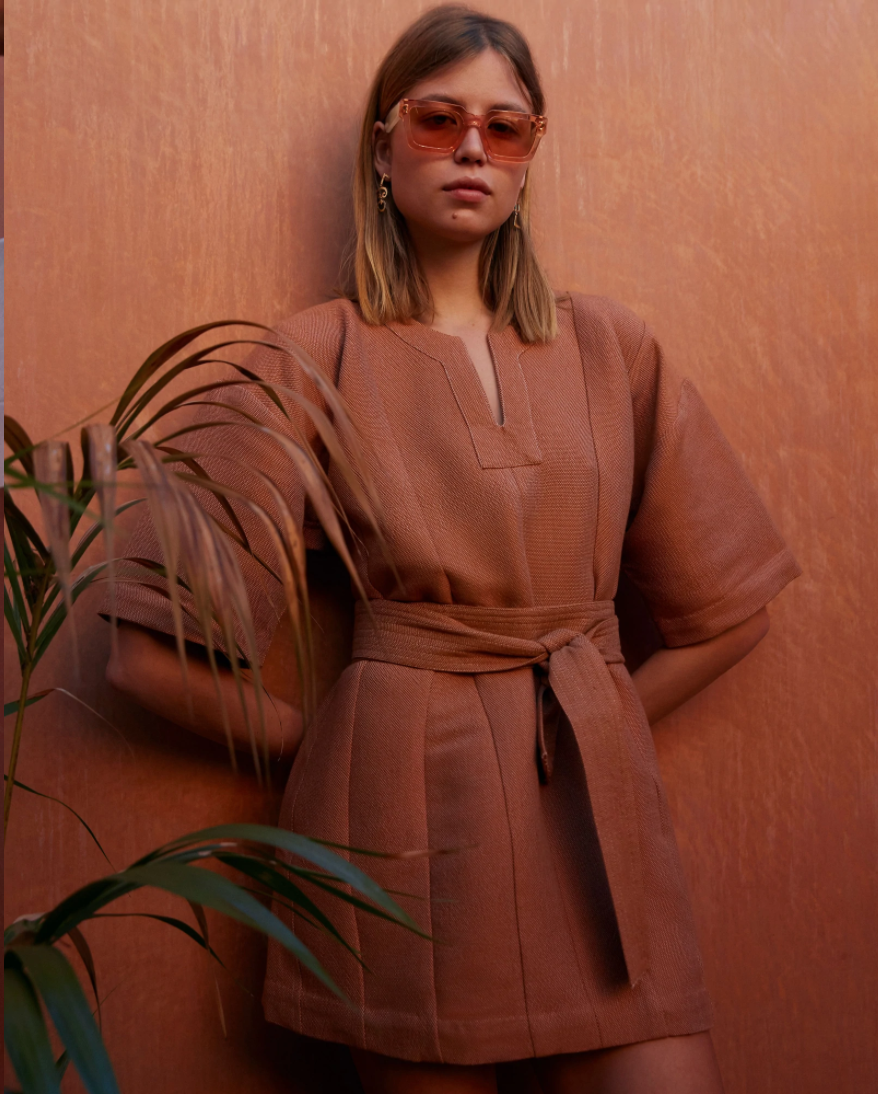 Loan a Brown Lucy Folk