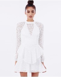 Formal rental Rebecca Vallance Dolce Vita Lace Dress