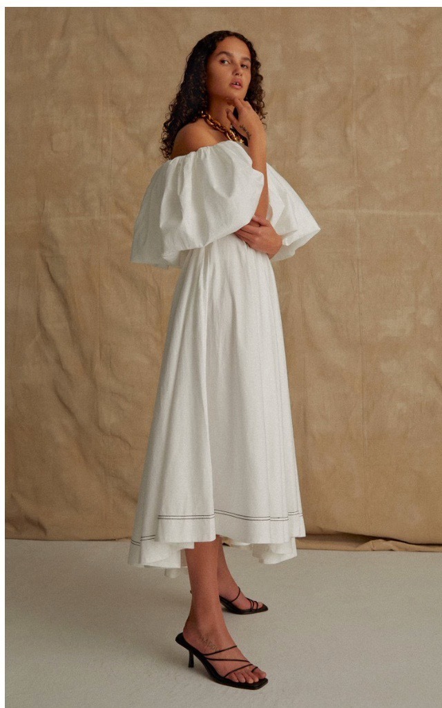 Formal rental White Aje