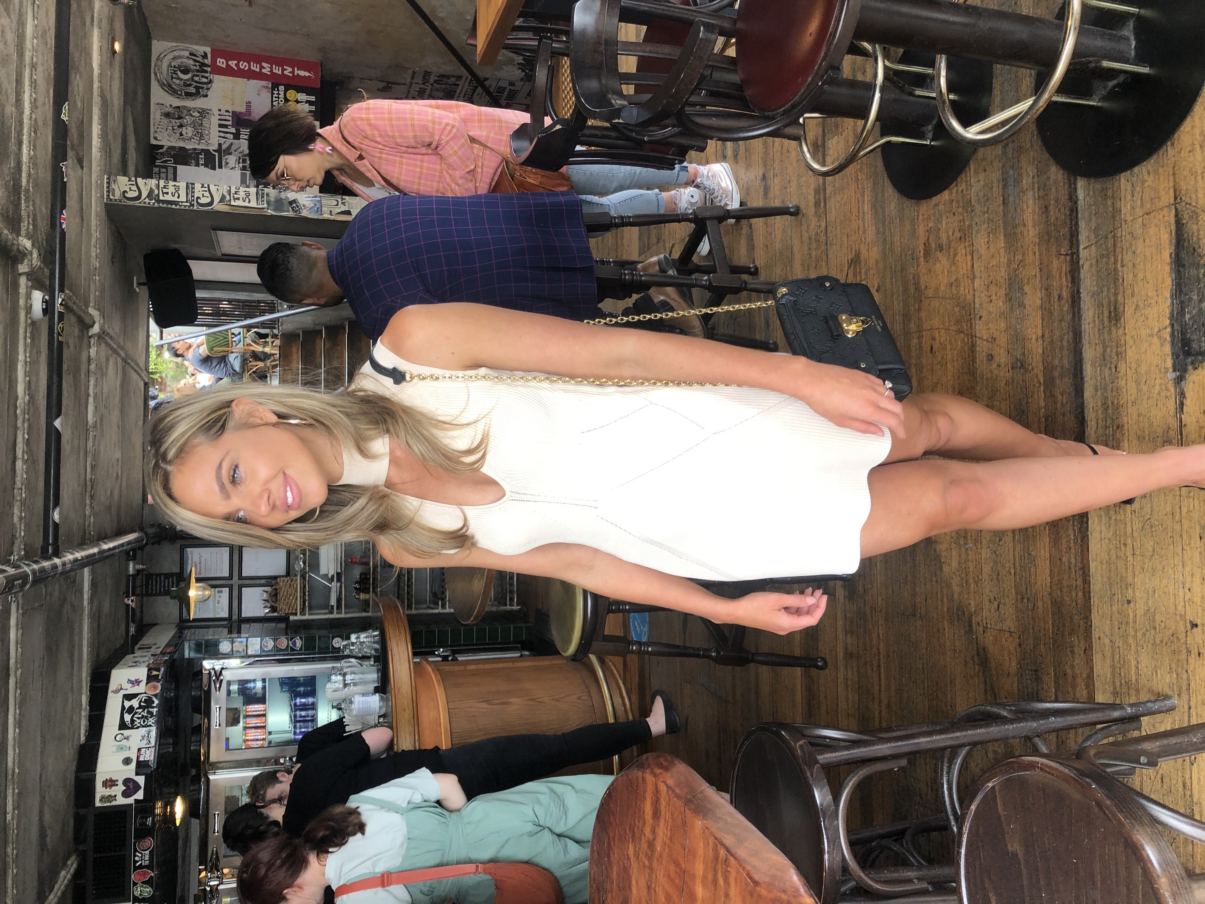 For rent a Other Manning Cartell