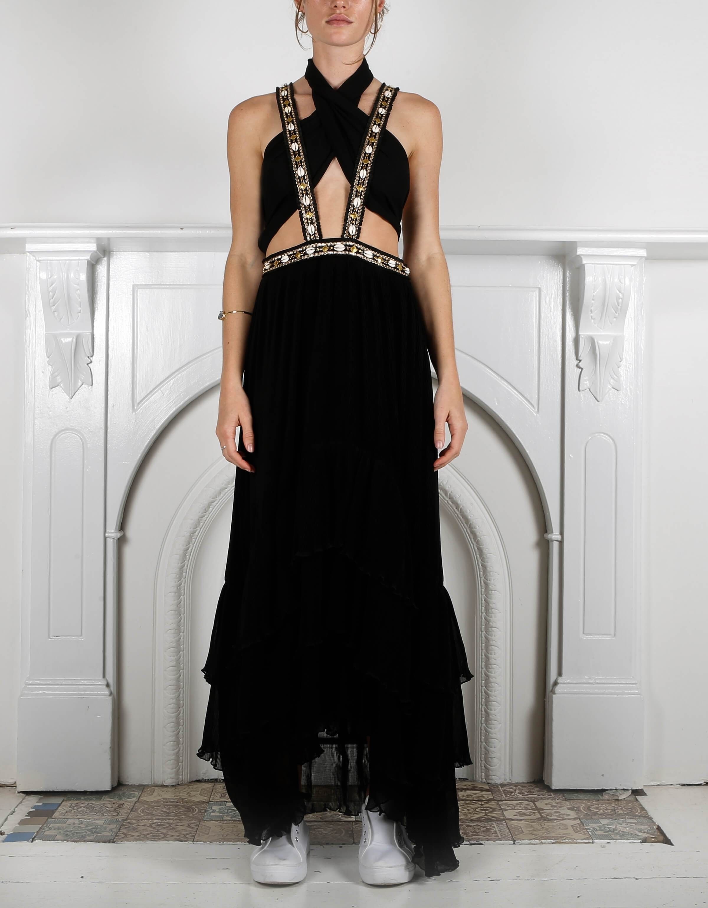 Ixiah The Label Black to hire