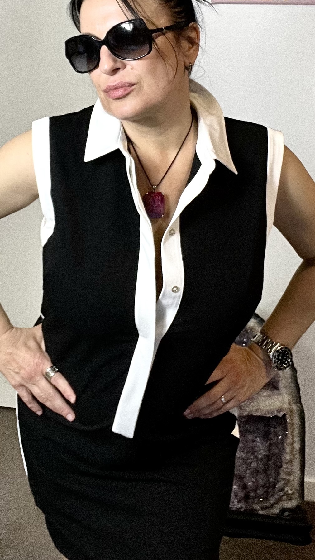 Karl Lagerfeld Black to borrow