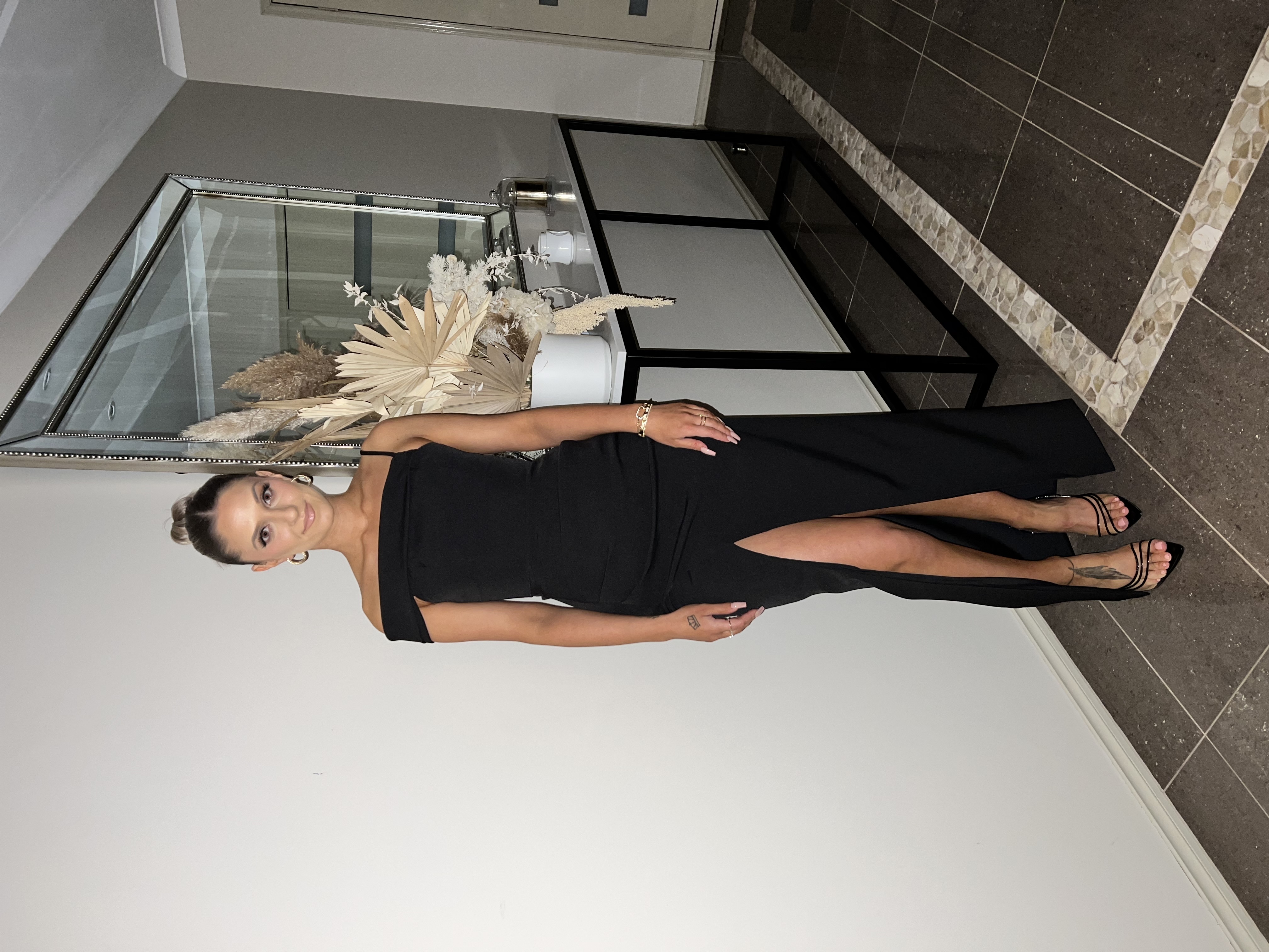 Bianca And Bridgett Black to borrow