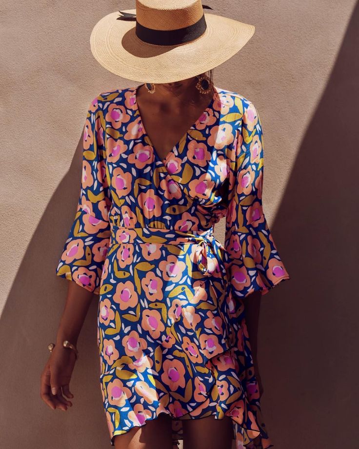 Rent a Mister Zimi Colette In Bloom