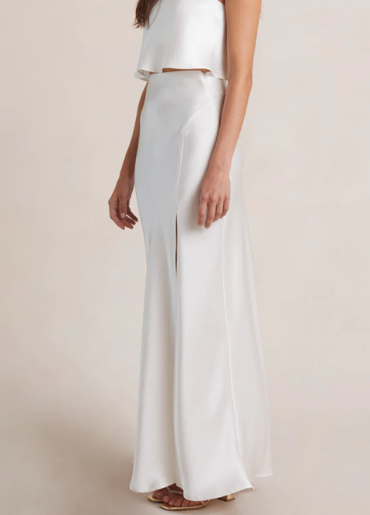 Affordable White Bec & Bridge