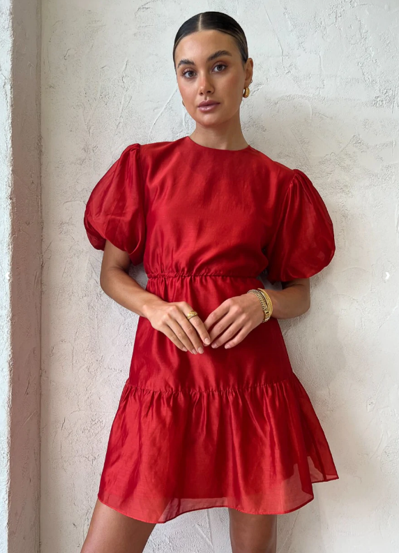 Sir The Label Red to borrow