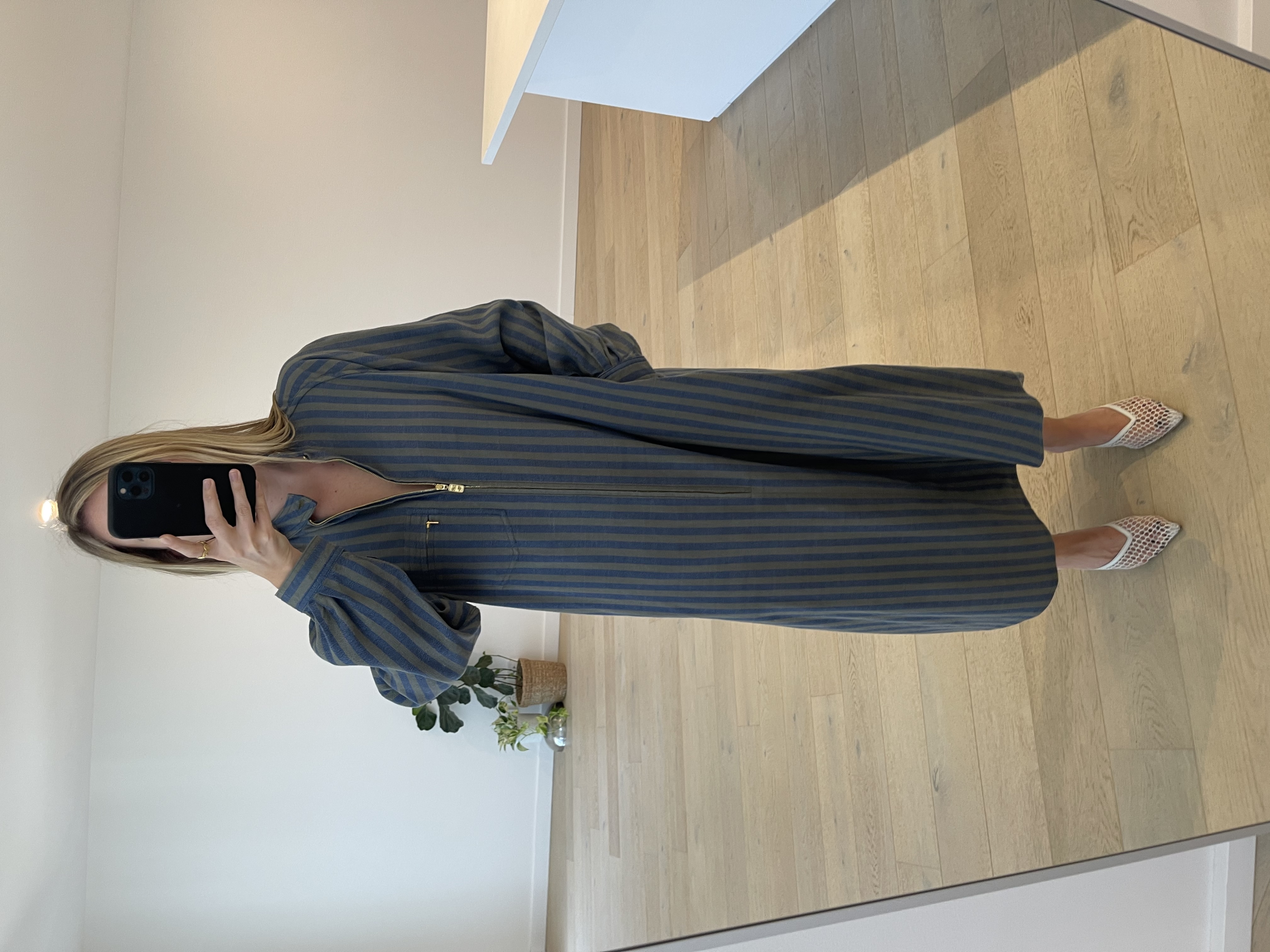 Designer rental Navy Lucy Folk