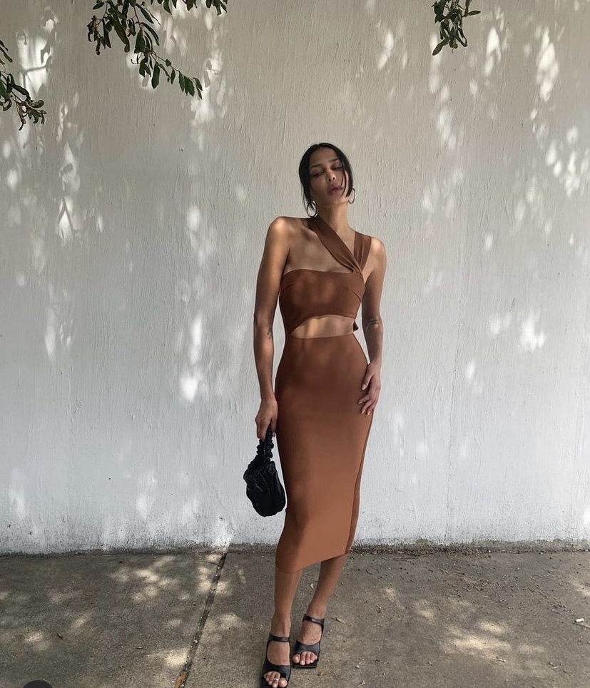 House Of Cb Brown for rent