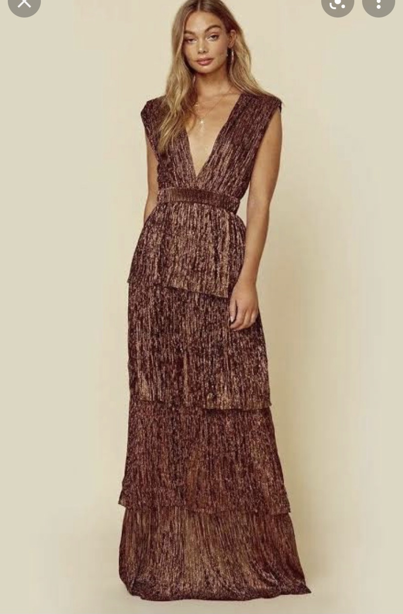 Hire a Brown Sabina Musayev