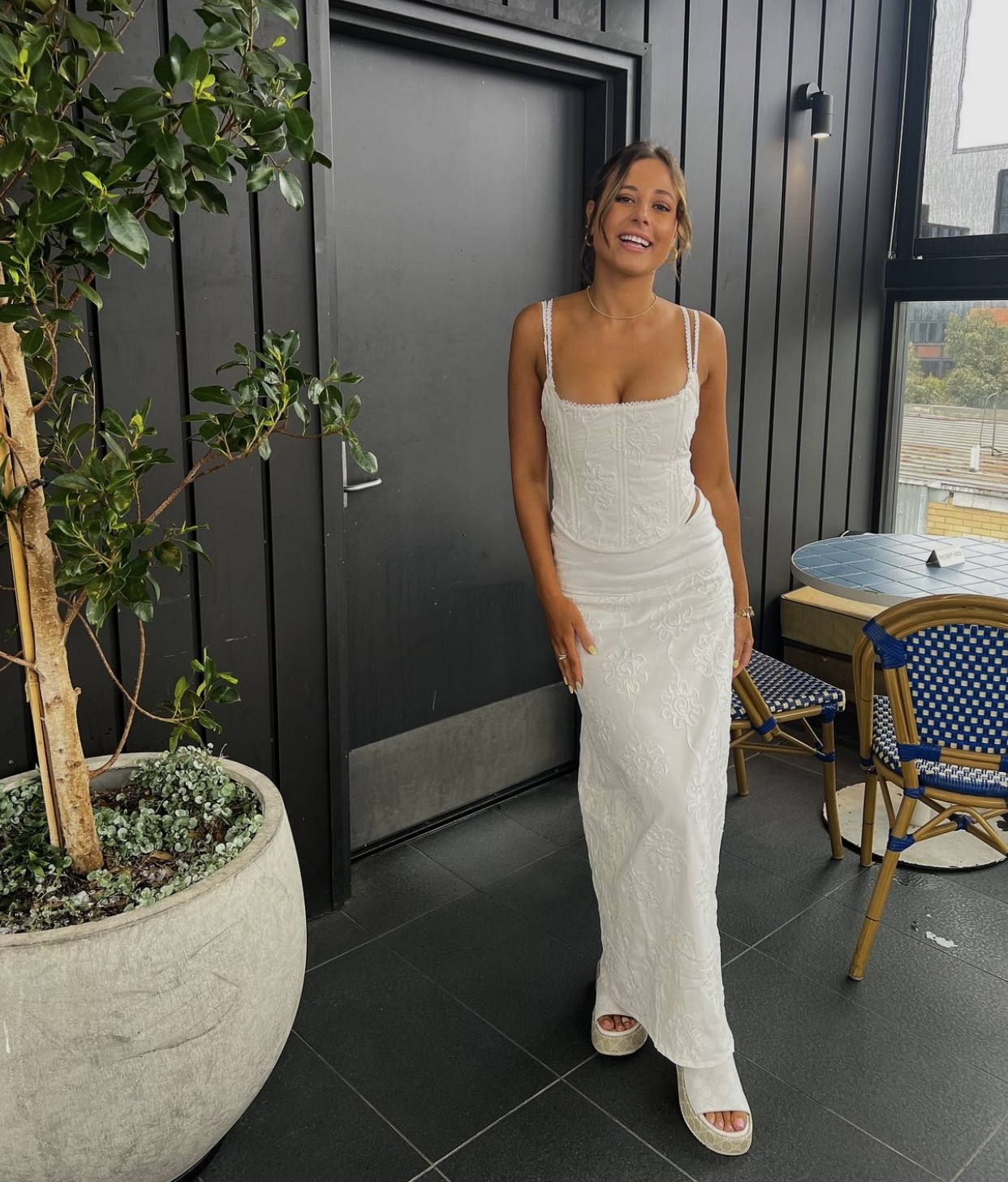 For rent a White Eisha Collective