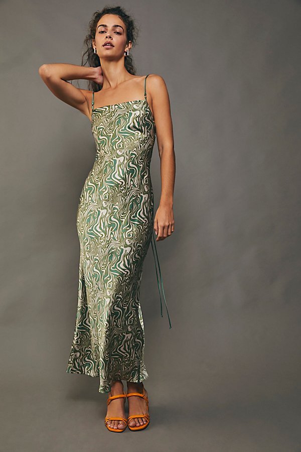 Hire a Green Bec And Bridge