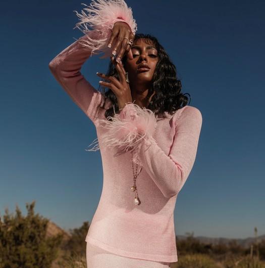 Rent a Pink Andreeva