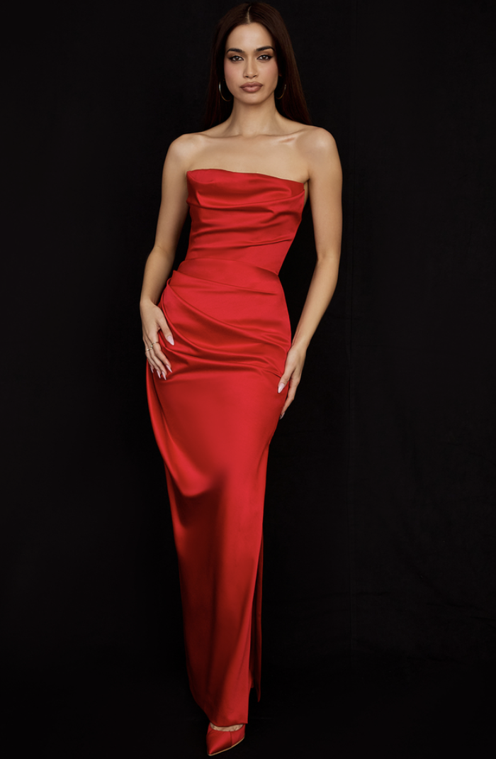 House Of Cb Red for hire