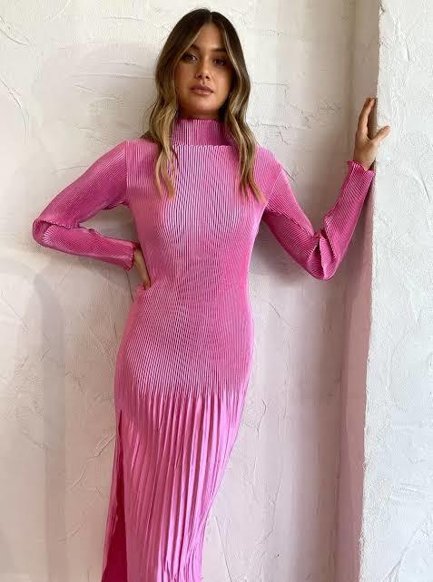 For rent a Lidee Dress