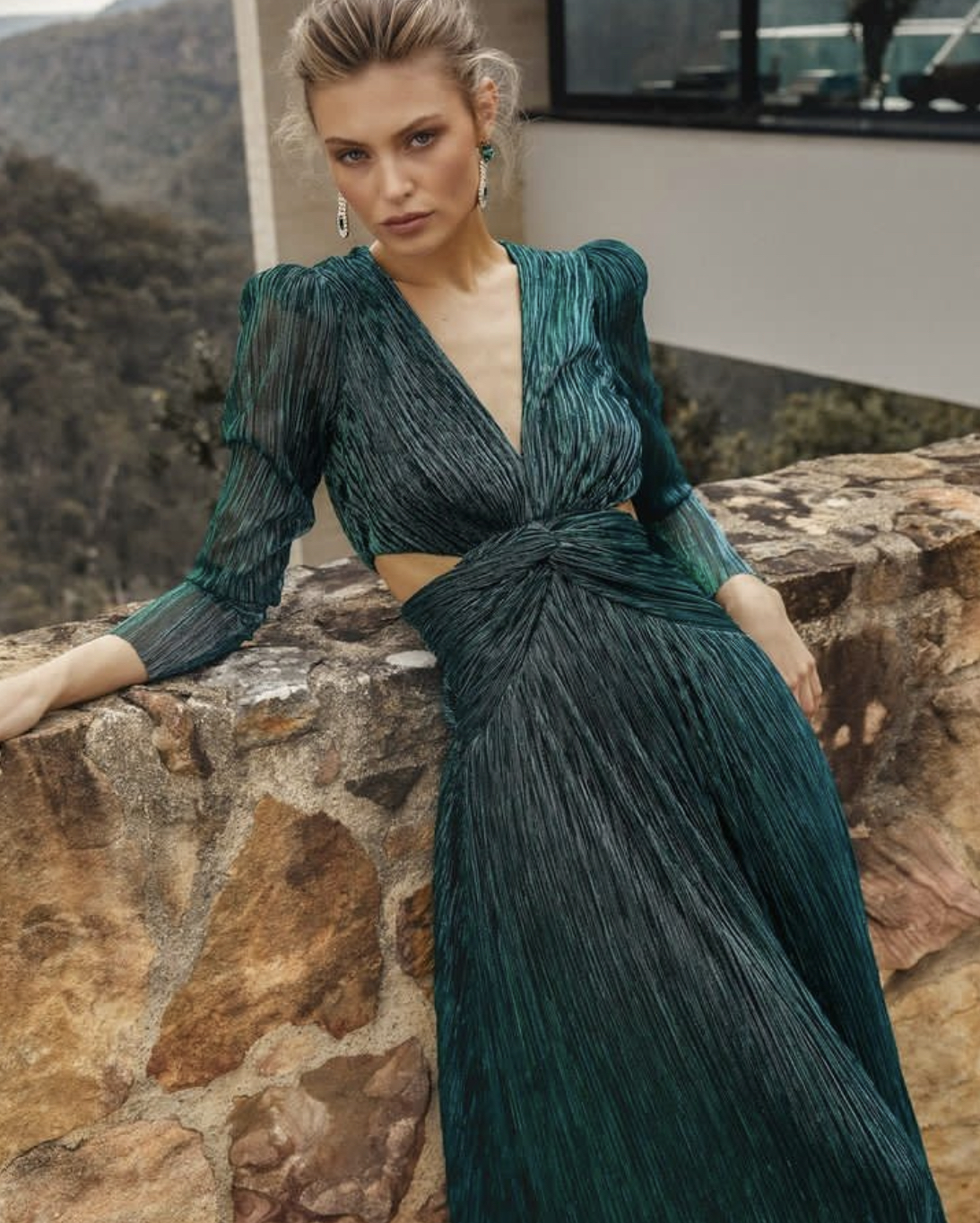 Formal rental Green Sheike