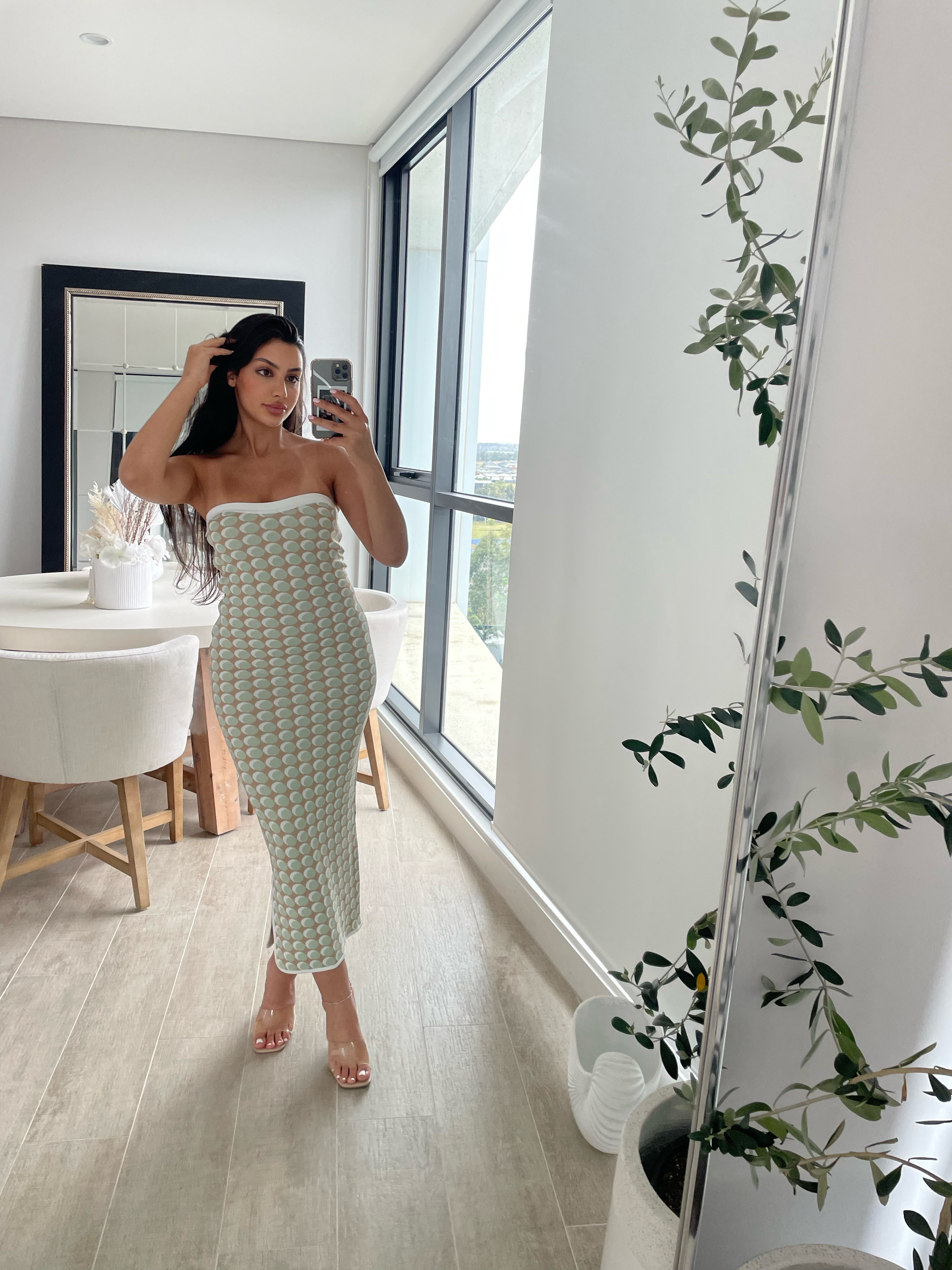 By Johnny Other for lend