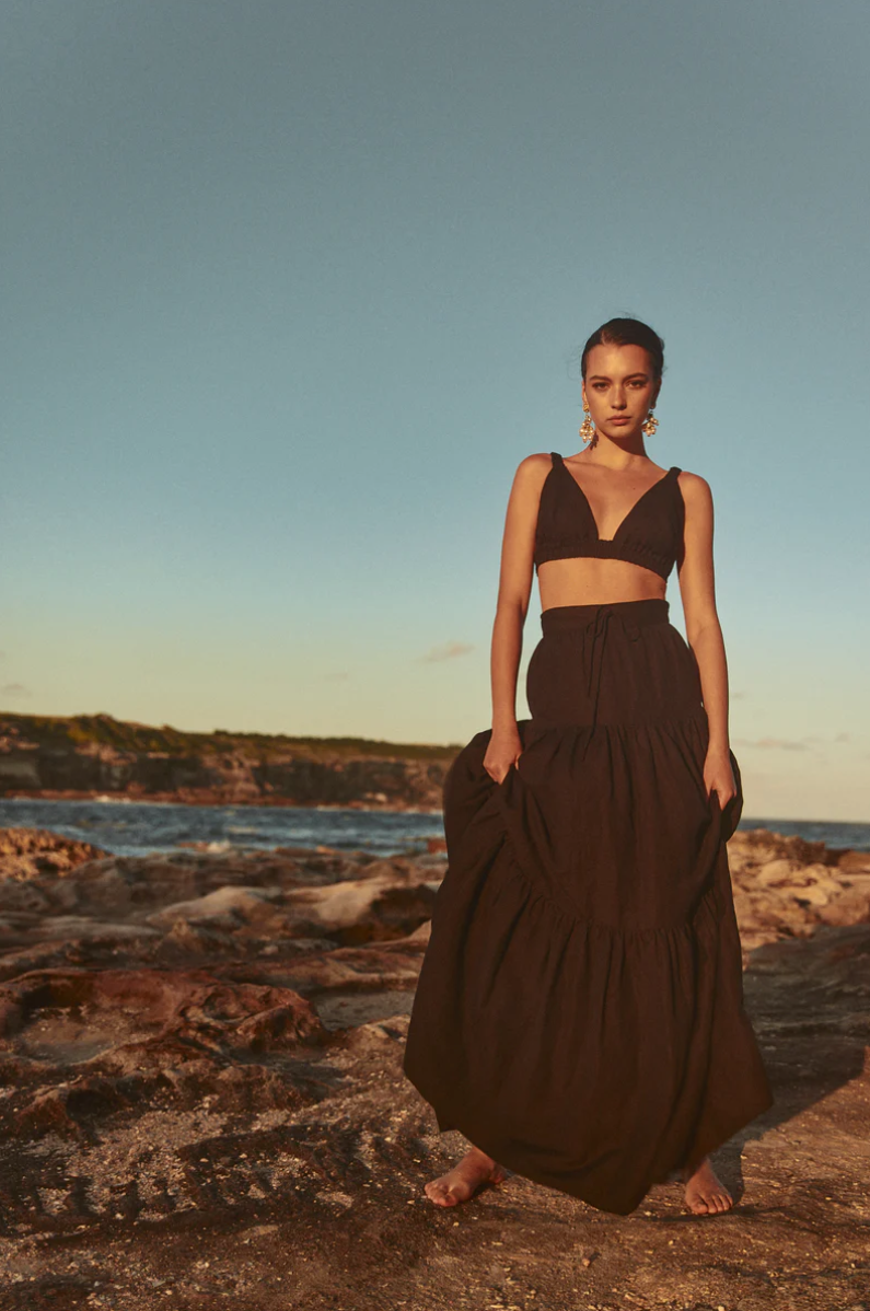 Sonya Moda Black for lend