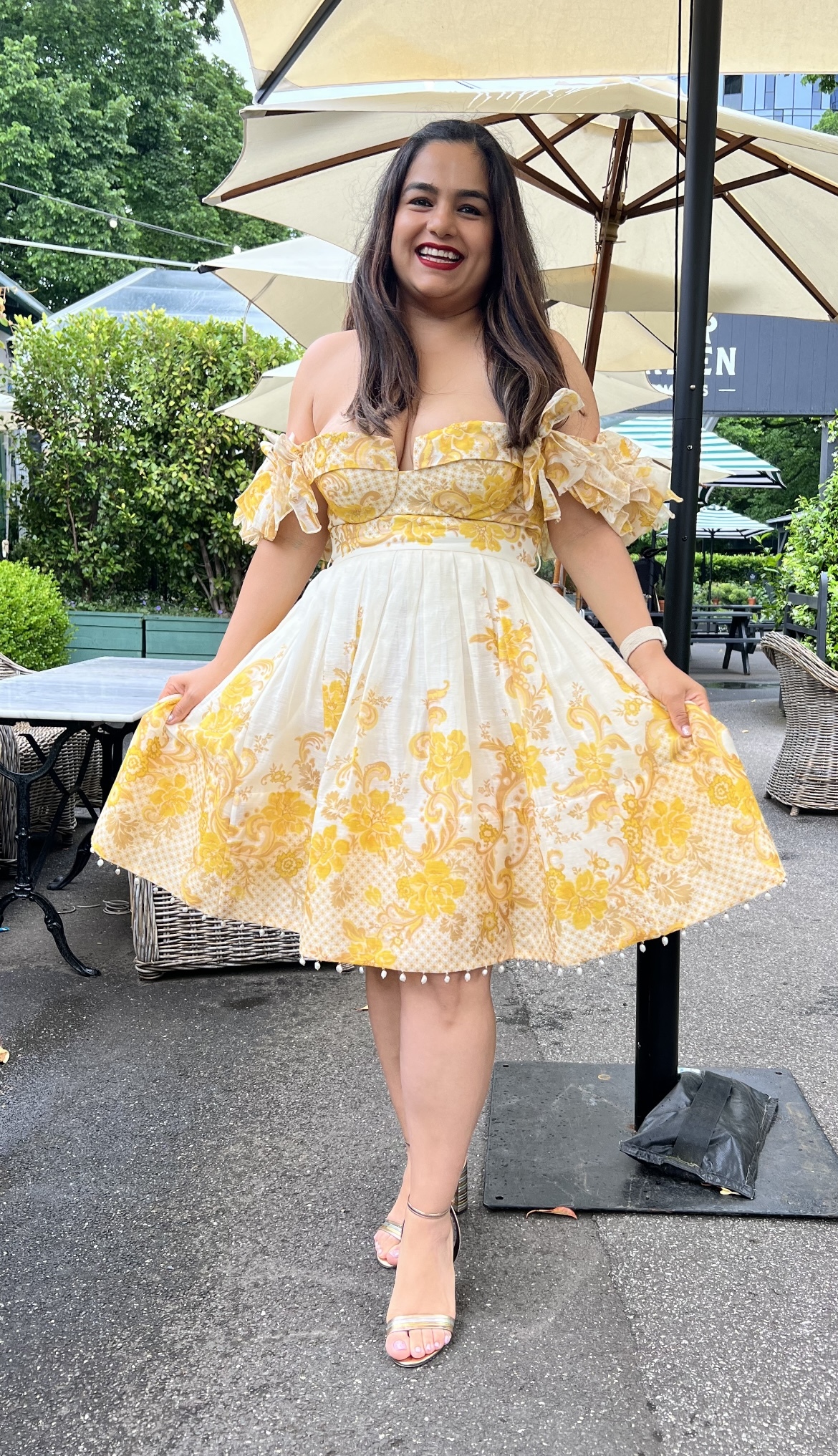 Designer rental Yellow Zimmermann