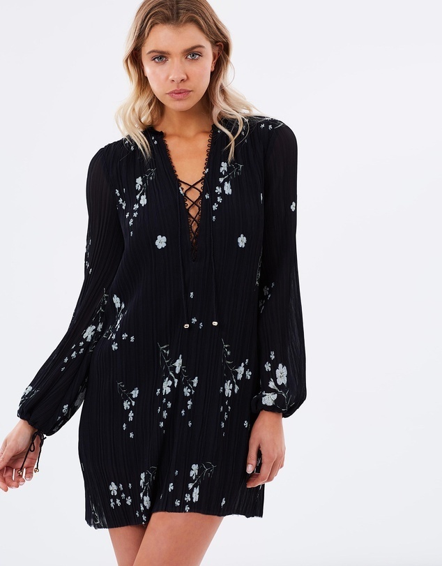 Loan a Bec & Bridge Elderflower Shift