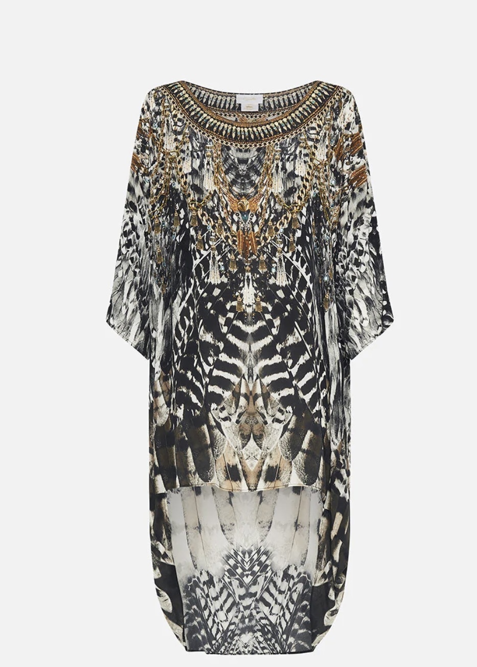 Loan a Black Camilla