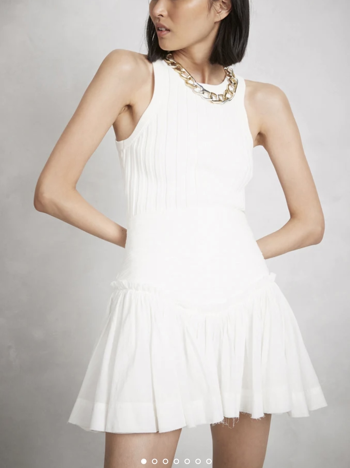 Designer rental White Aje