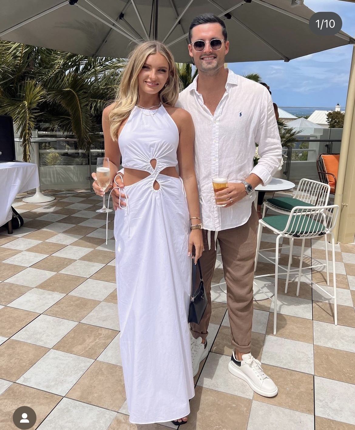 For rent a White Sir The Label