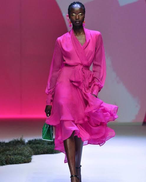 Elliatt Pink to borrow