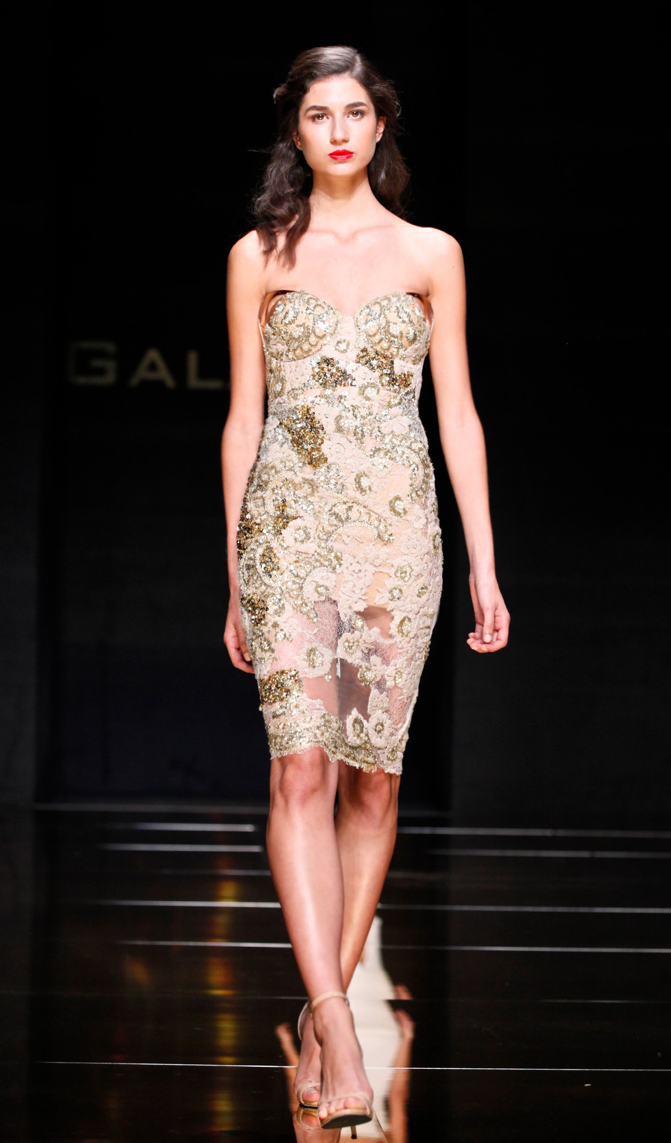 Galanni Gold for hire