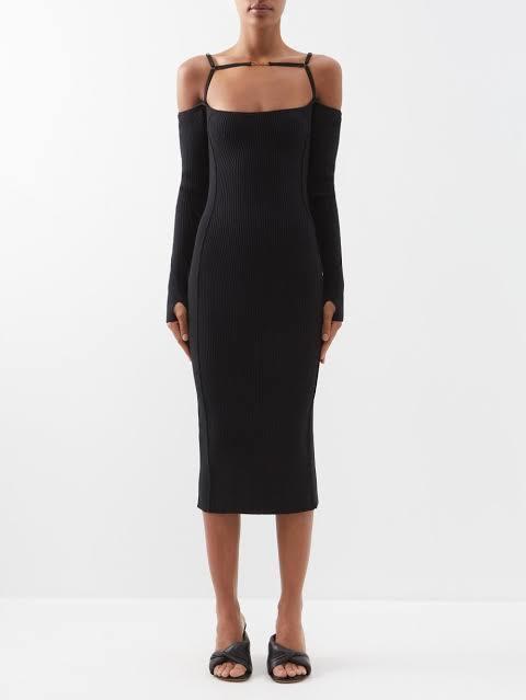 Hire a Black Jacquemus