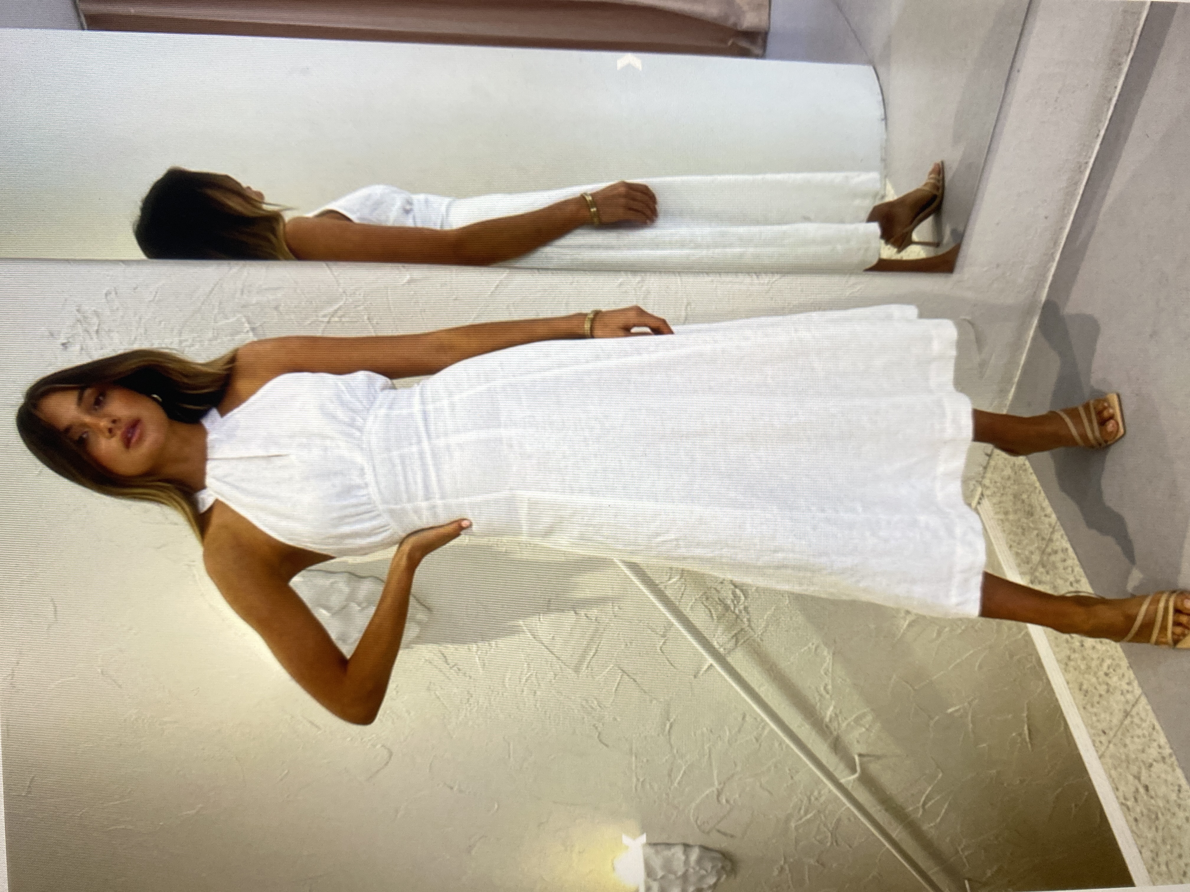 Rent a Sovere Depart Removable Sleeve Midi Dress